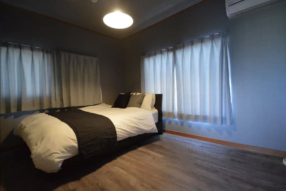 Private Vacation Home - Photo 3