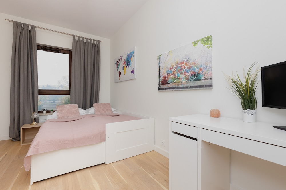 Apartment, 3 Bedrooms, 2 Bathrooms