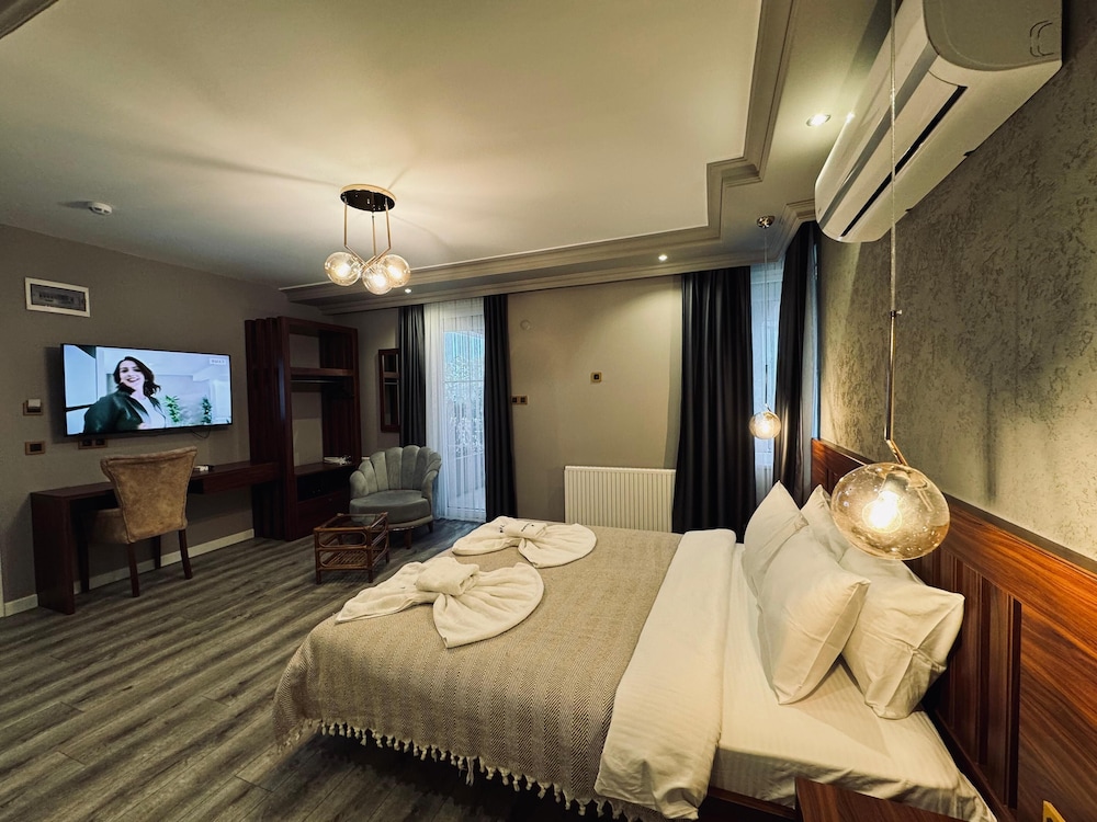 Superior Room, Sea View - Photo 8