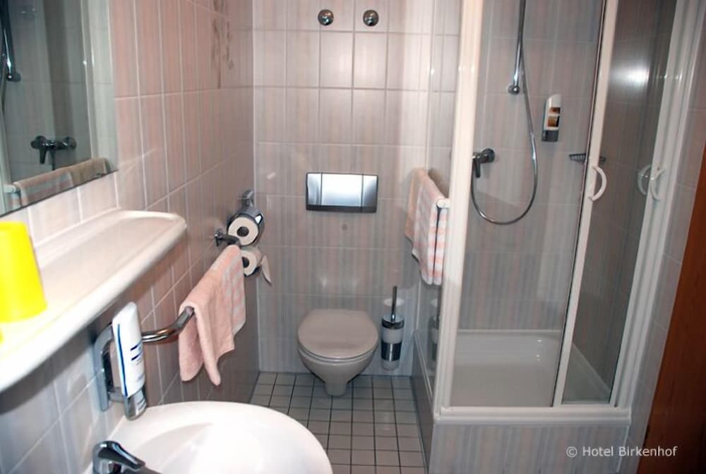Double Room (Small) photo 2