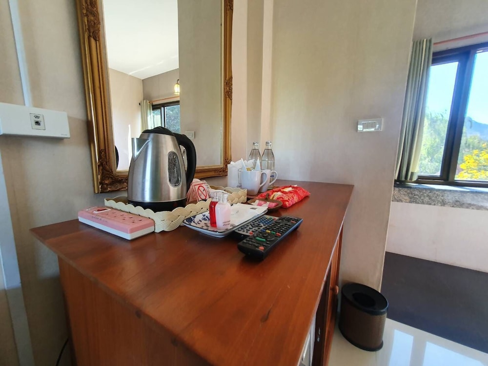Standard Twin Room photo 2