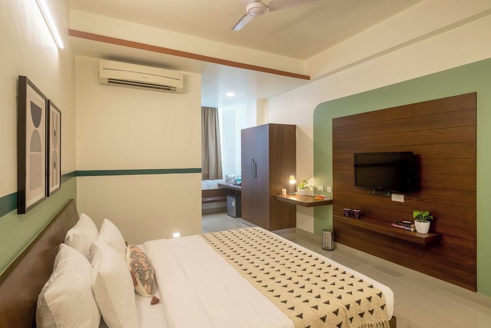 Standard Suite - Photo 5