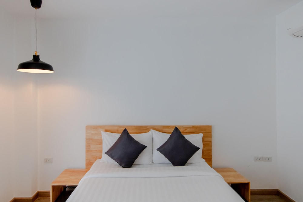 Double Bed Room - Photo 6