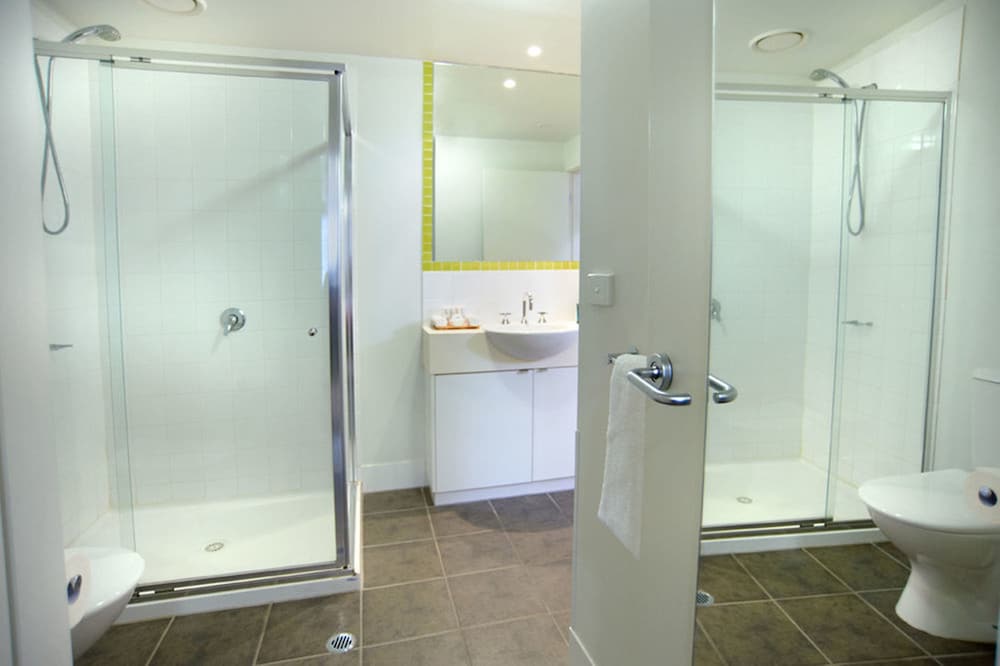 Superior One Bedroom Apartment - Photo 6