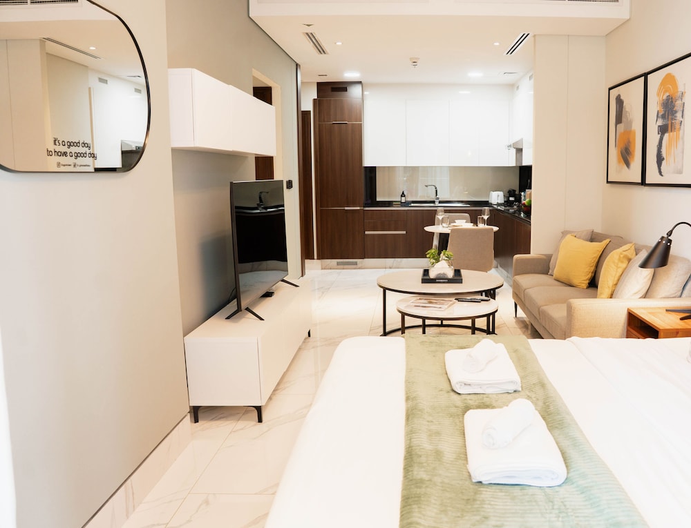 Apartment (0 Bedroom)