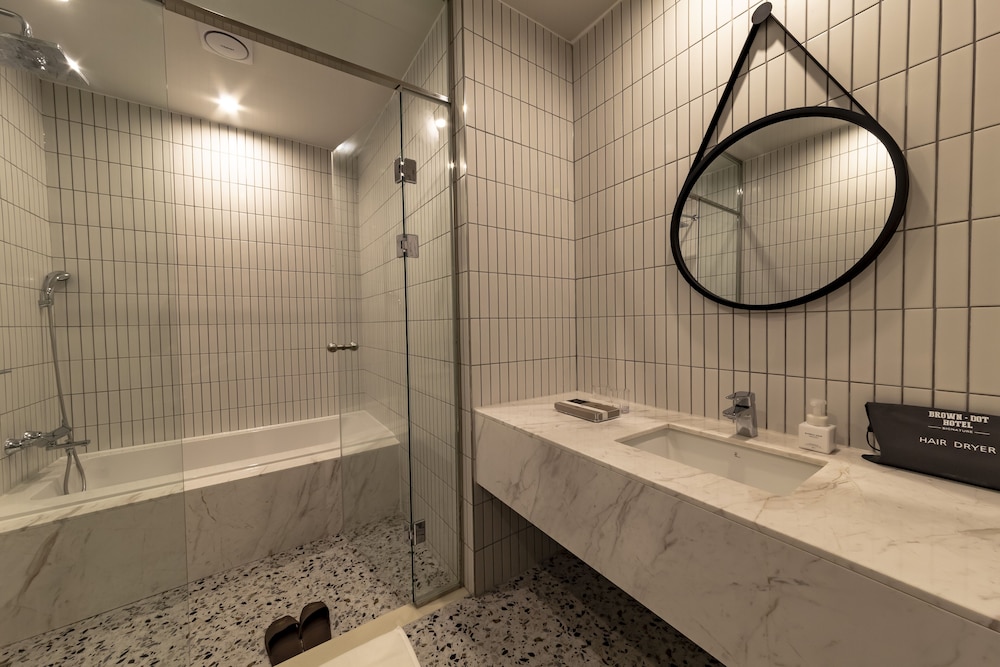 Premium Twin Room (Free Swimming Pool) photo 2