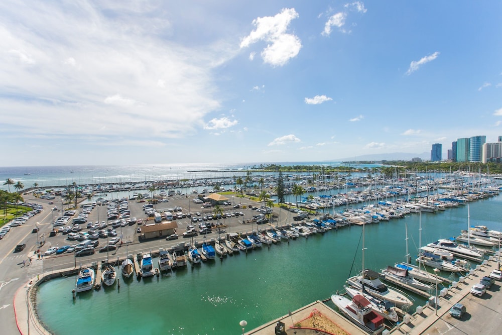 Ilikai Tower 943 Condo - Walk to the Beach, Shops & Restaurants! by RedAwning: Condo, 2 Bedrooms photo