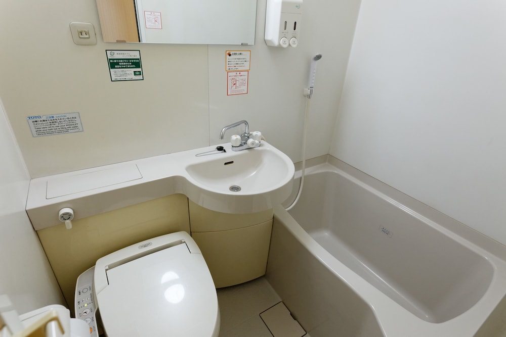 Single Room, Non Smoking - Photo 4