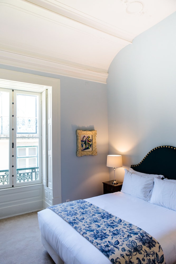 City Room photo 1