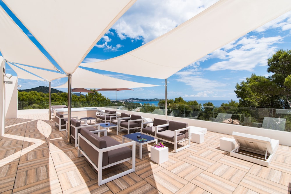 Double Room, Terrace (Privilege) photo 2