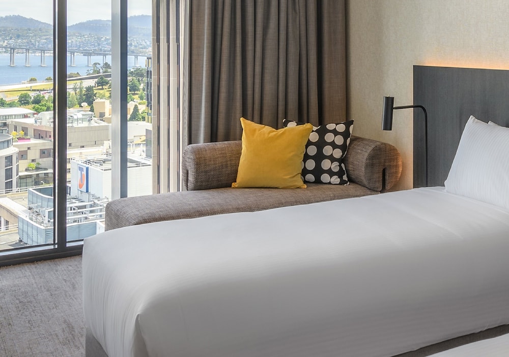 Deluxe Room, 2 Double Beds, Harbor View - Photo 2