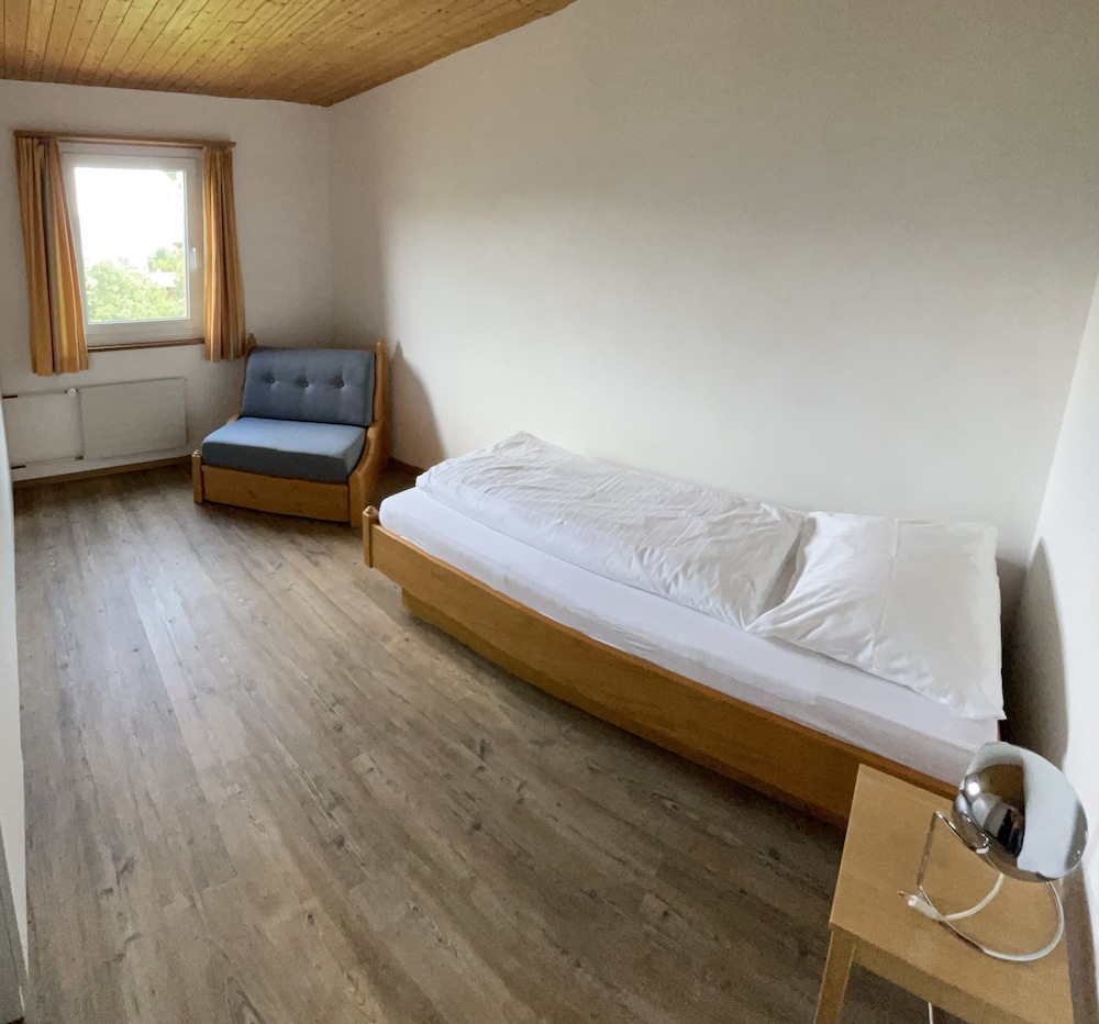 Family Triple Room (17)