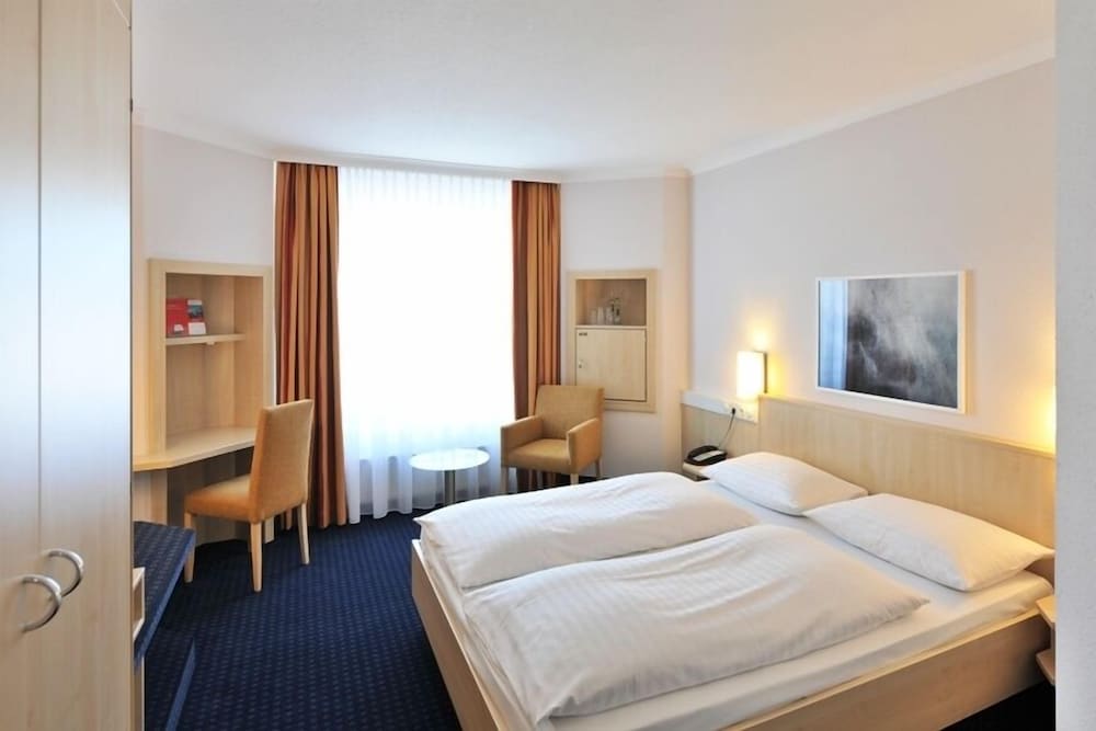 Standard Room - Photo 2