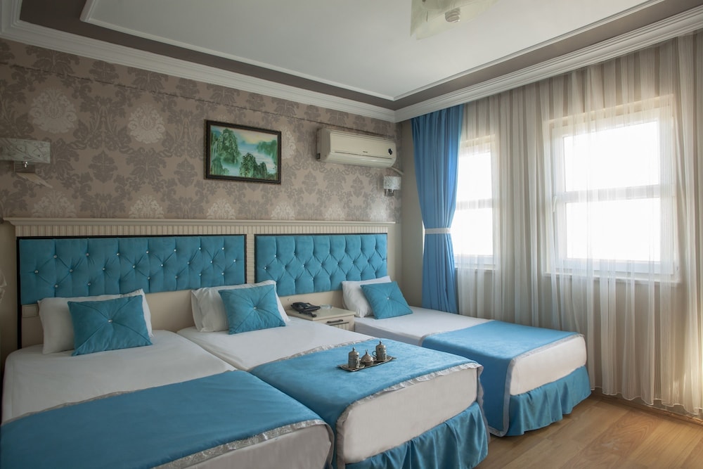 Triple Room photo 2