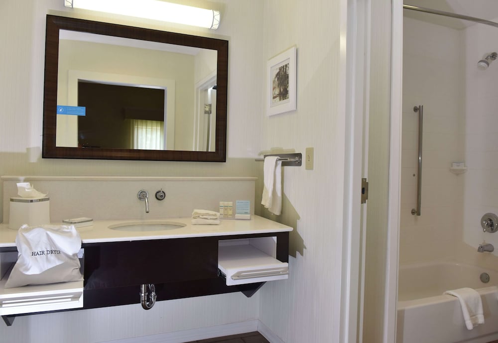 Suite, 2 Queen Beds, Non Smoking - Photo 6