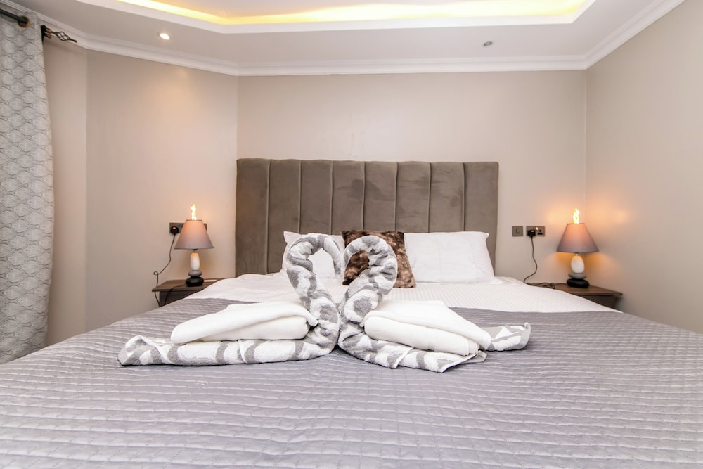 Basic Single Room