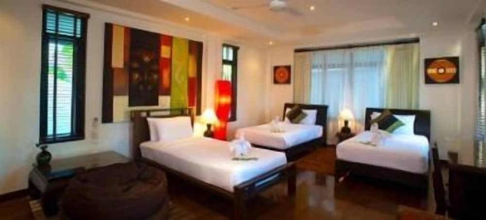 3 Bedroom Private Pool Villas