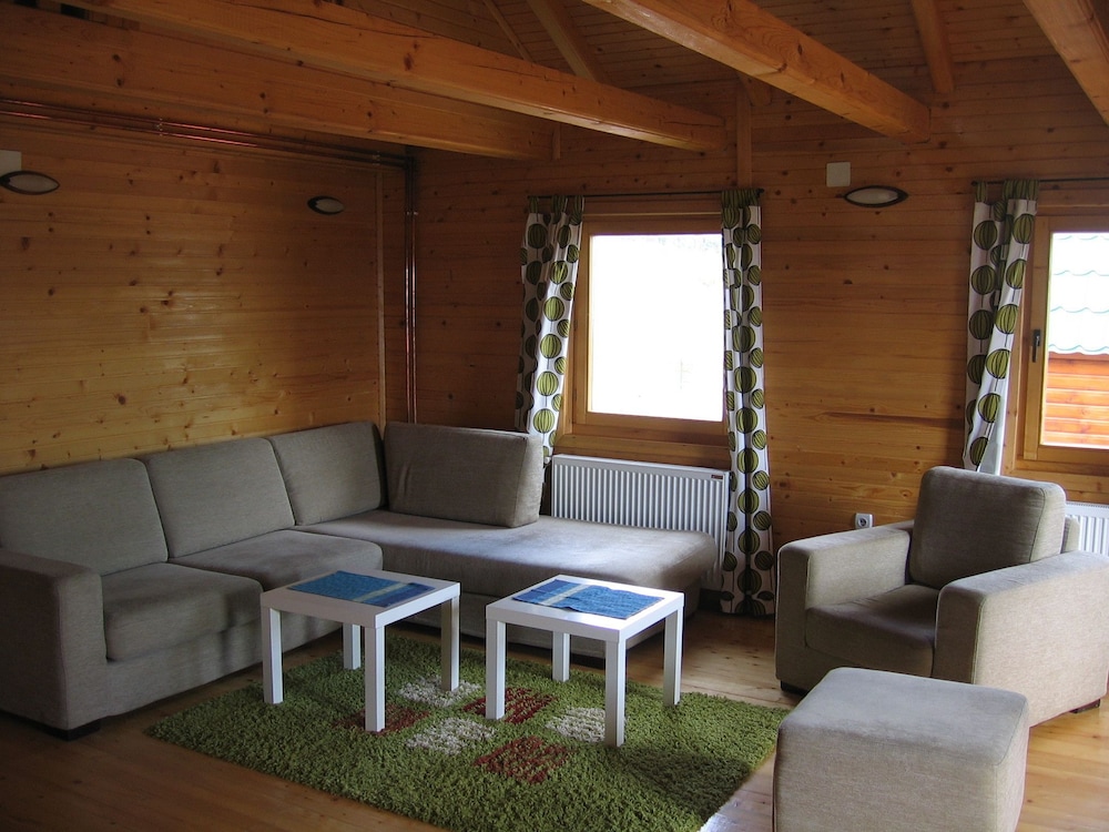 Family Chalet photo 1