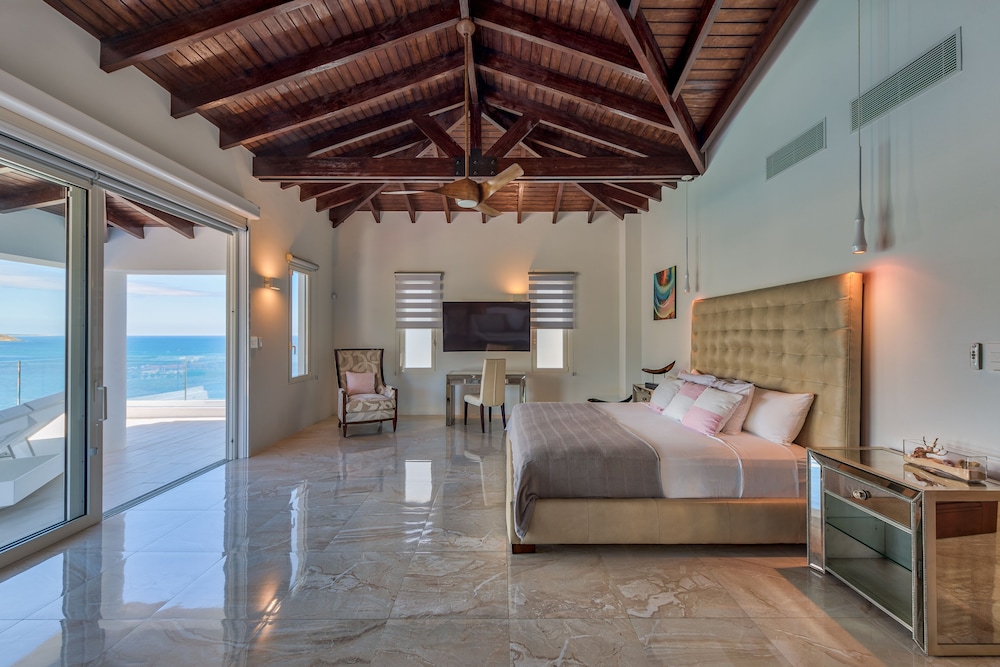 Luxury Villa, 6 Bedrooms photo 1