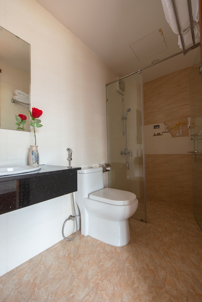 Deluxe Double Room, 1 Queen Bed, Mountain View - Photo 11