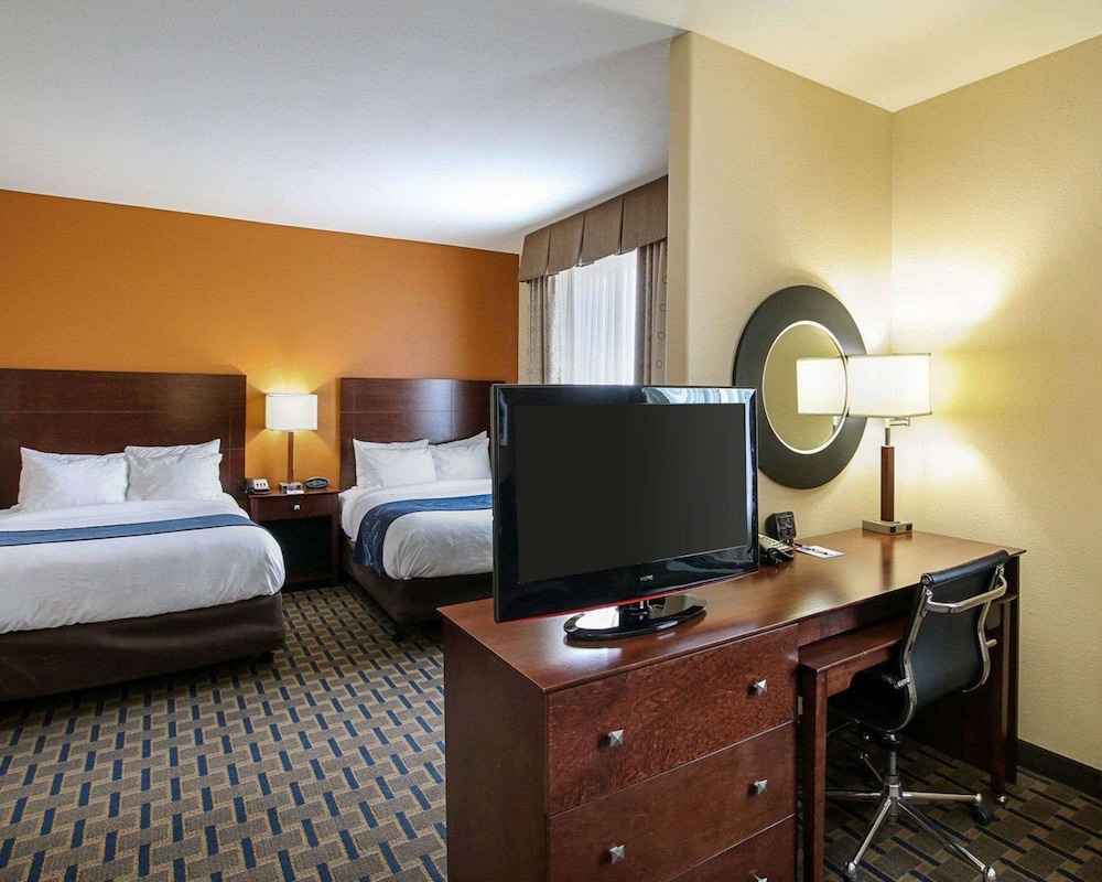 Suite, Multiple Beds, Accessible, Non Smoking - Photo 3