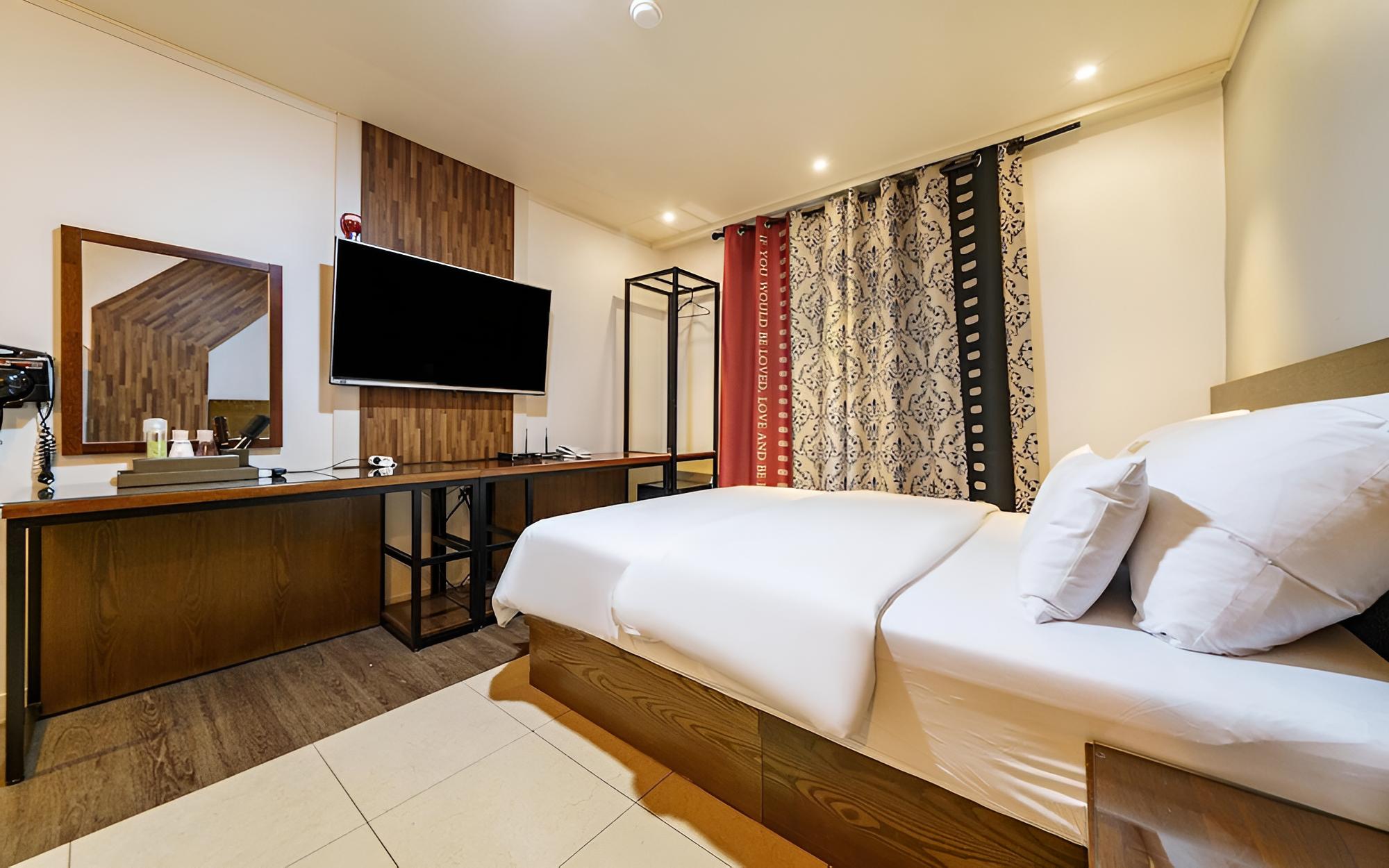 Room (VIP double (Netflix personal account ) - Photo 5