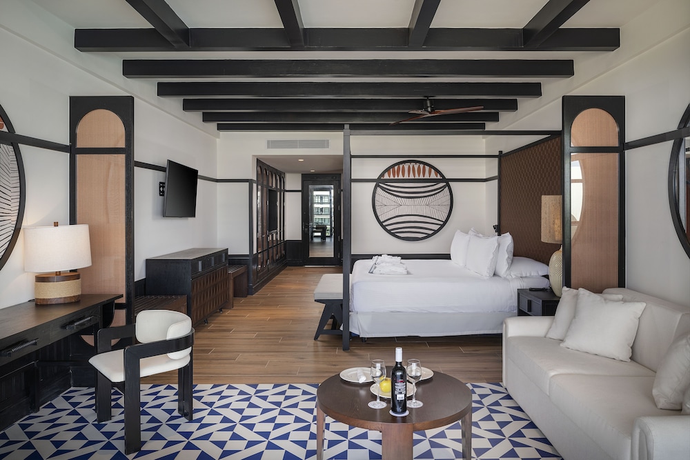 Privilege Junior Suite Ocean Front - Photo 4