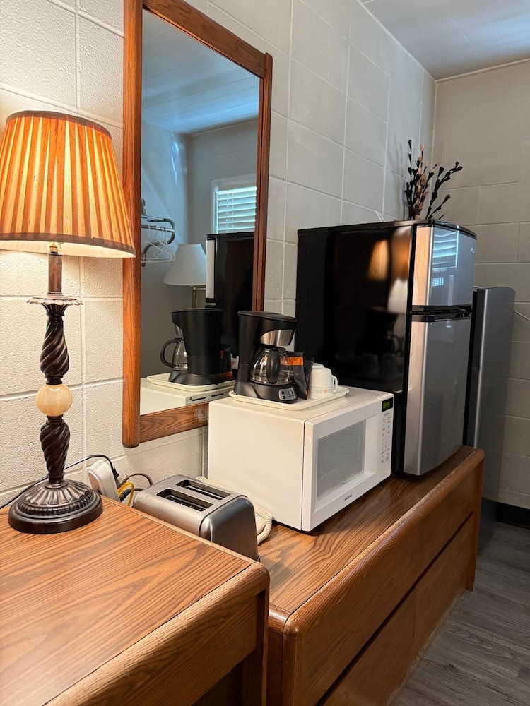 Deluxe Double or Twin Room, Non Smoking, Hill View photo 2