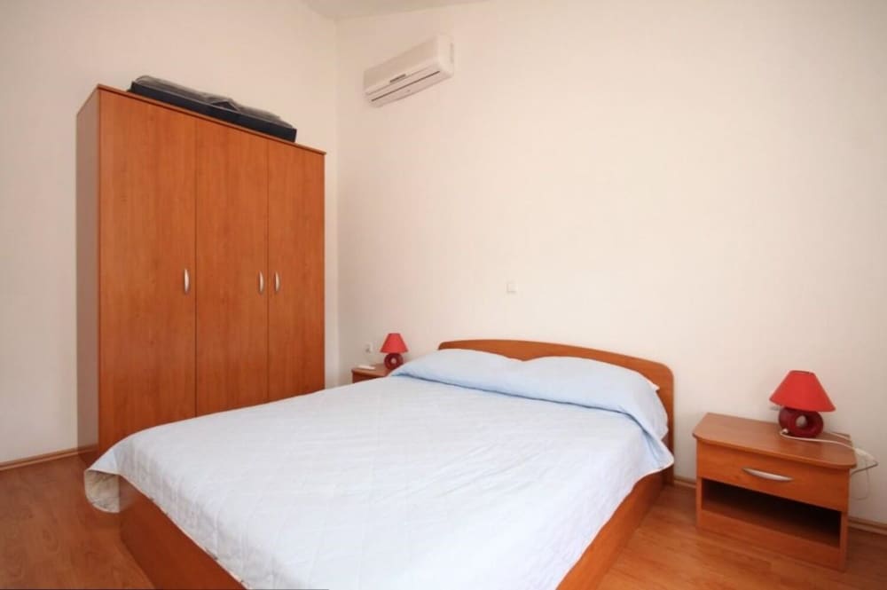 Apartment (Den - 100 m from sea - A3(2+1)) photo 2