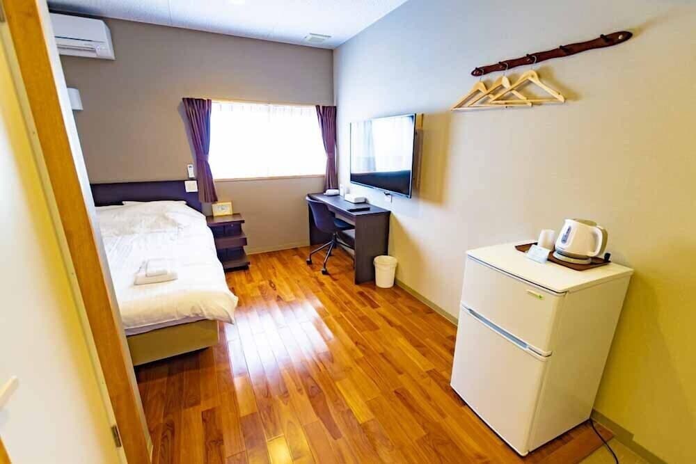 Basic Double Room (In Building D) photo 3