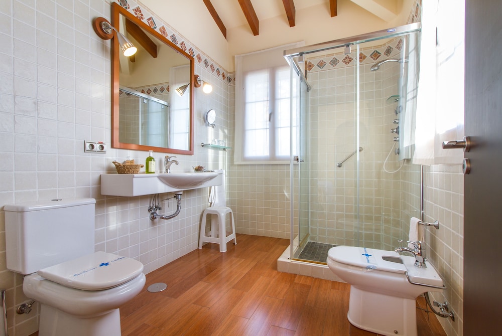 Classic Double Room - Photo 8