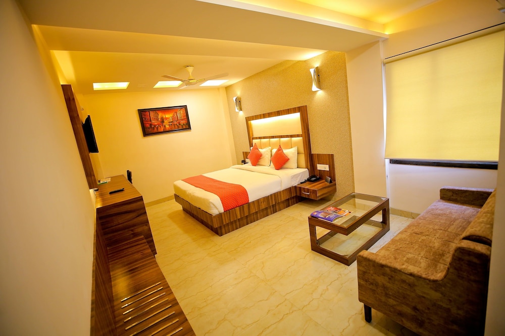 Super Deluxe Room