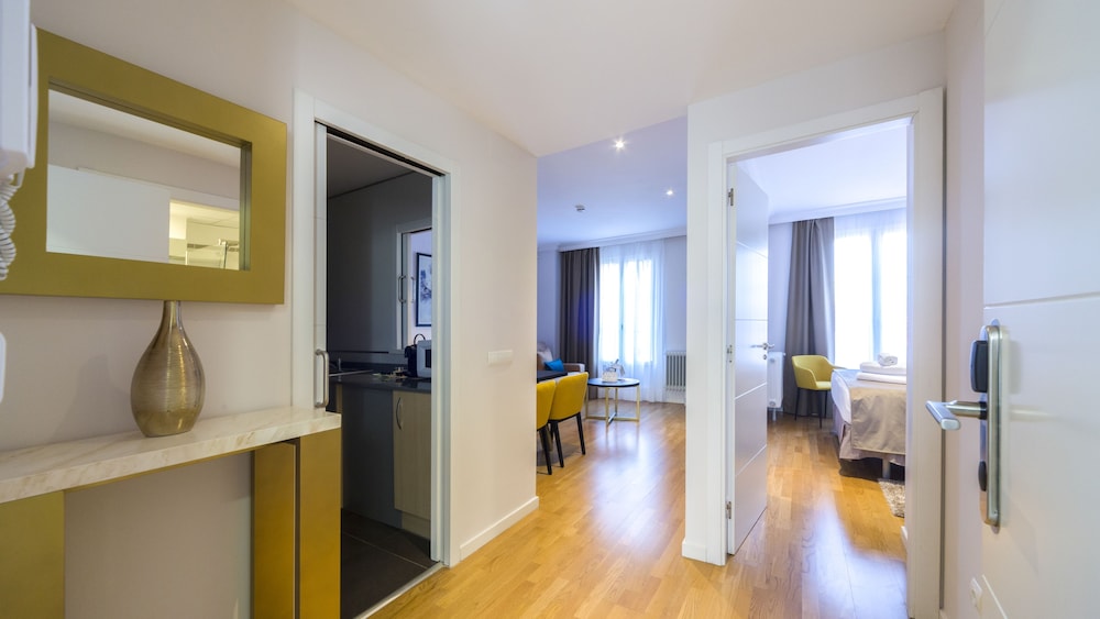 Family Apartment, Multiple Beds