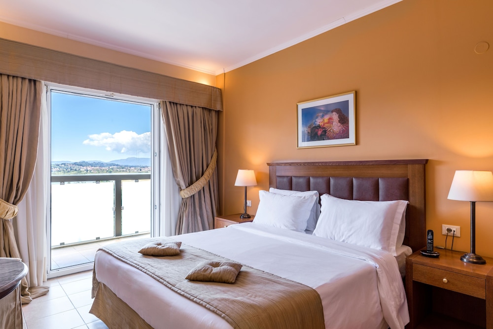 Suite, 1 Bedroom, Lake View