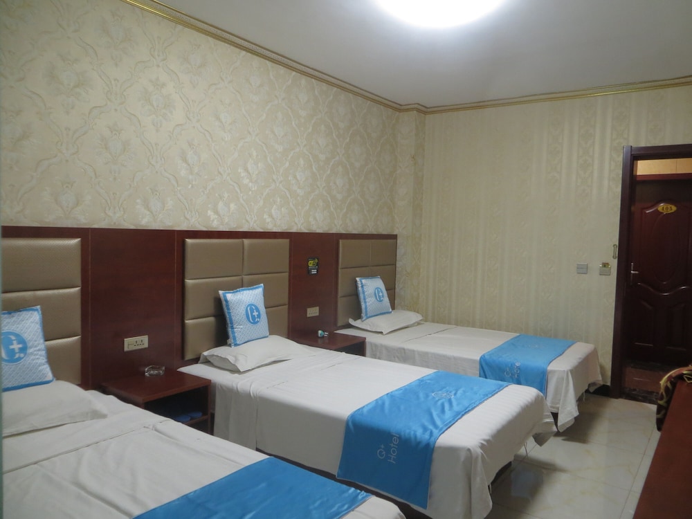 Luxury Triple Room