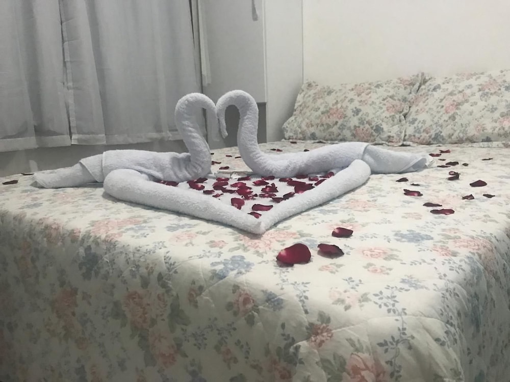 Standard Double Room - Photo 12