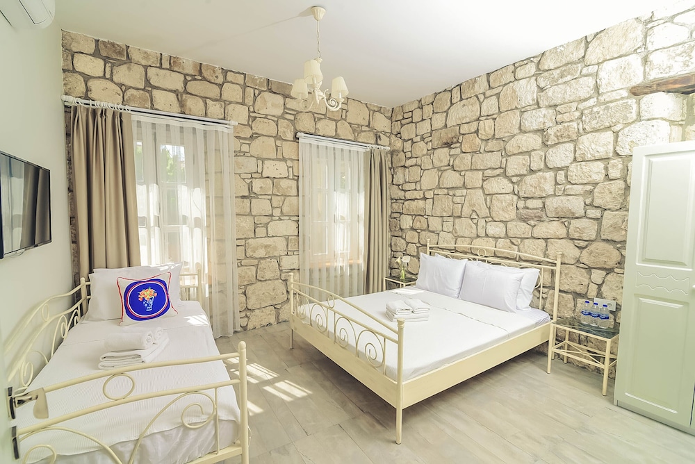 DELUX 3 KISILIK ODA - Photo 7