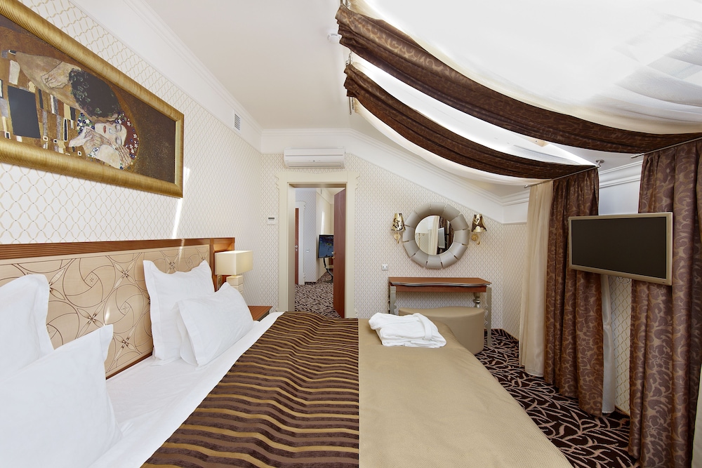 Business Suite