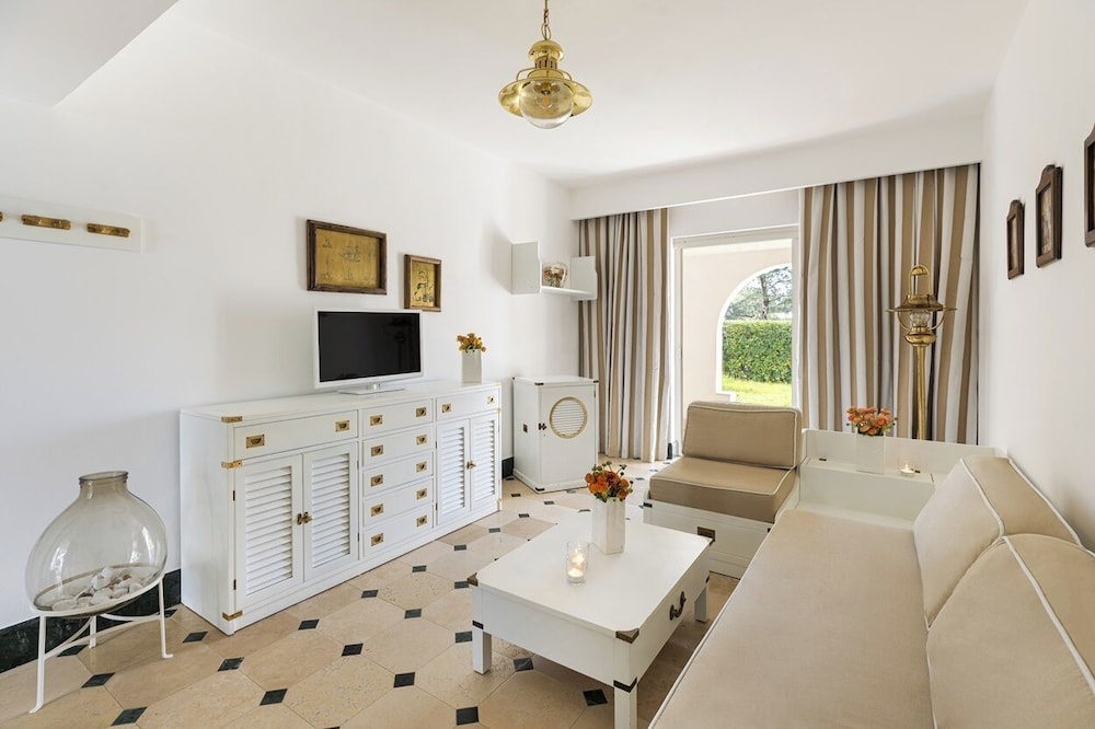 Junior Studio Suite (1) photo 3