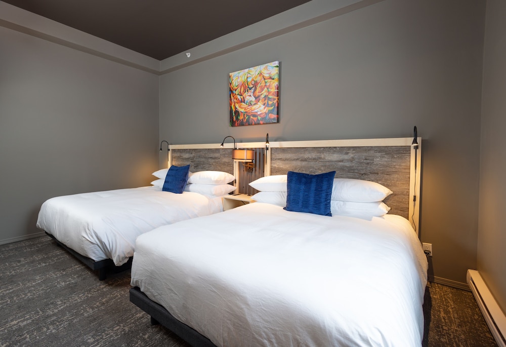 Standard Double Room, 2 Queen Beds