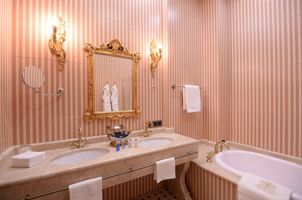 Premier Suite photo 3
