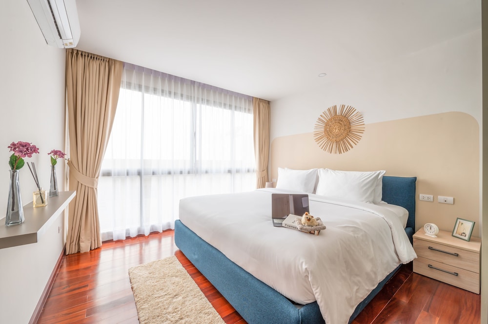 Classic Double Room, 1 Bedroom, Non Smoking - Photo 2