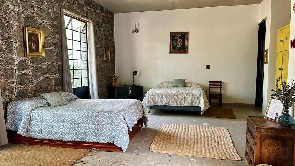 Standard Quadruple Room, Courtyard View photo 1