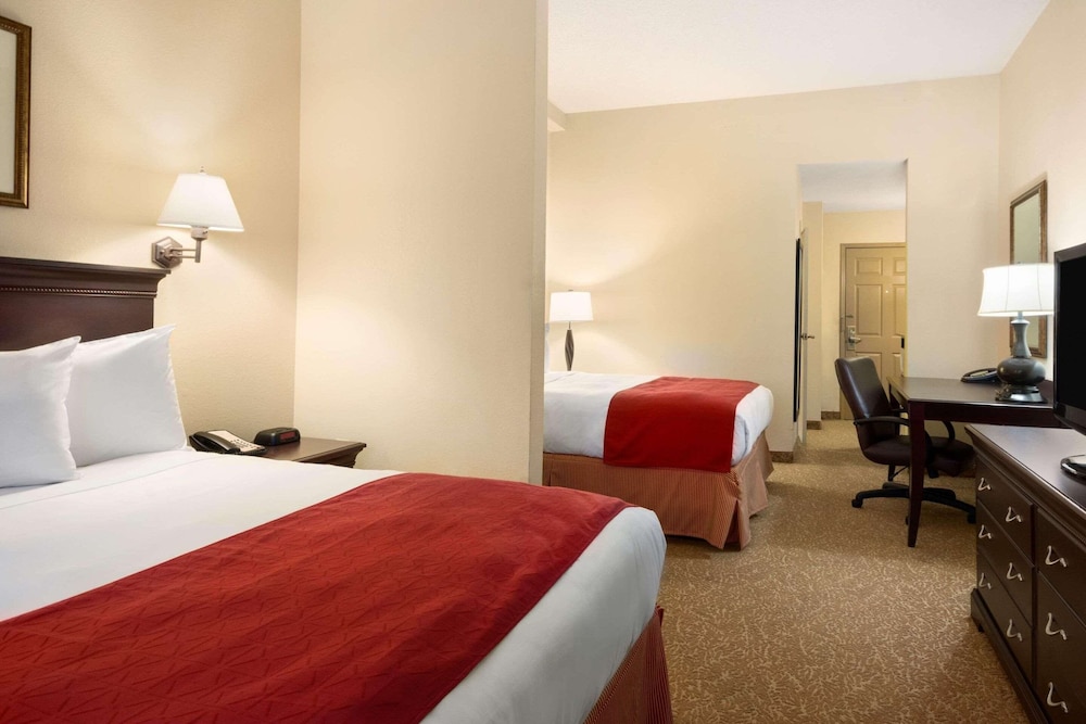 Room, 1 Queen Bed, Non Smoking - Photo 1