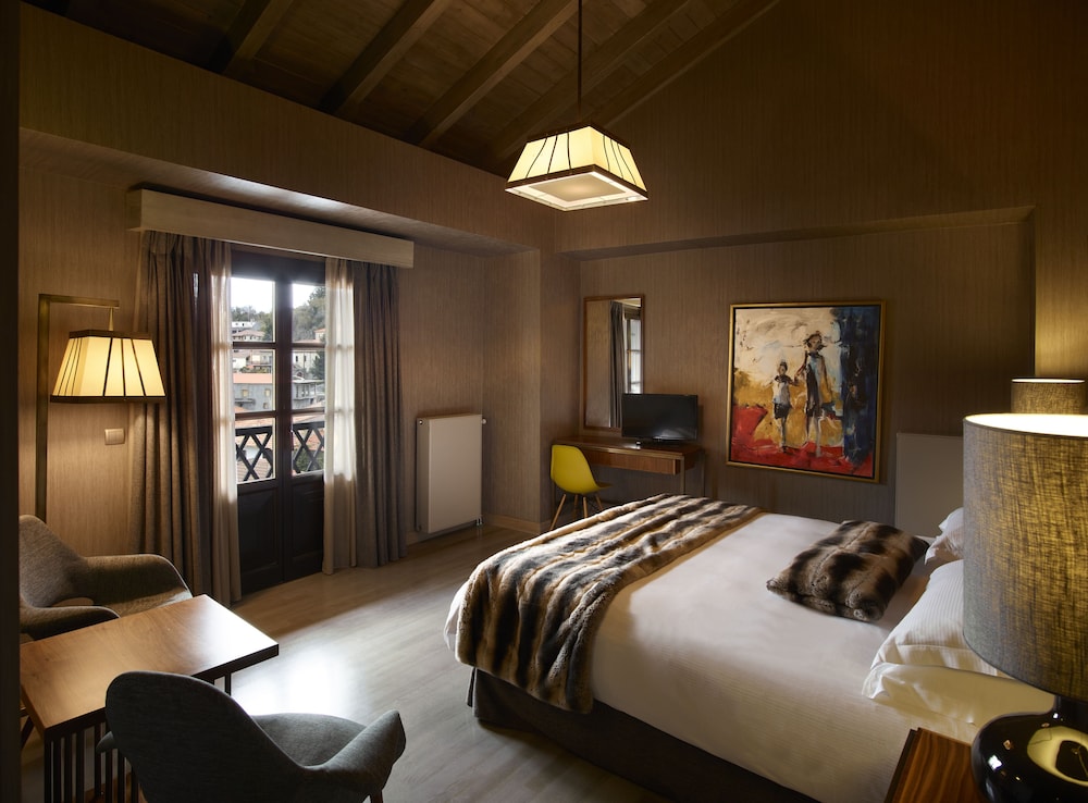Superior Double or Twin Room photo 1