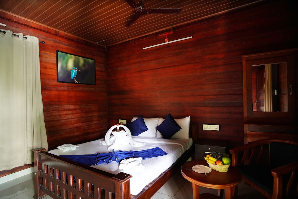 City Room photo 2