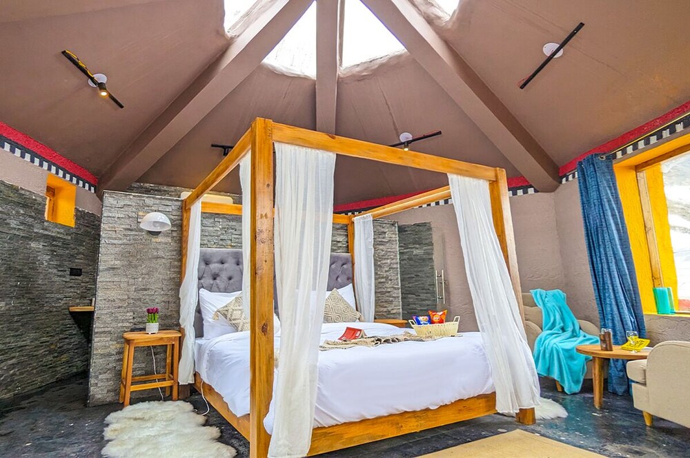 Deluxe Cottage with Mountain View photo 3