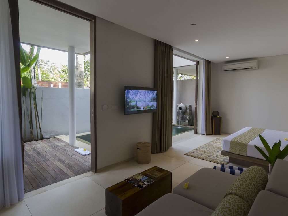 Neima Deluxe Double Room, Private Pool photo 2