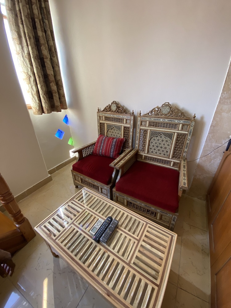 Deluxe Duplex, 1 Double Bed, Kitchen photo 3