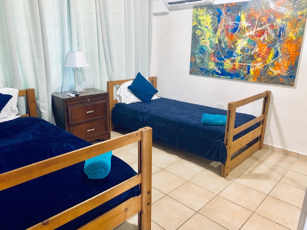 Family Suite, 3 Bedrooms, Ocean View, Oceanfront (OFS c201) - 2nd Floor photo 2